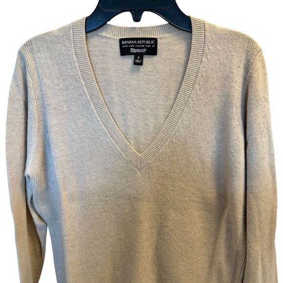 Banana Republic tan beige size small sweater - Picture 3 of 4
